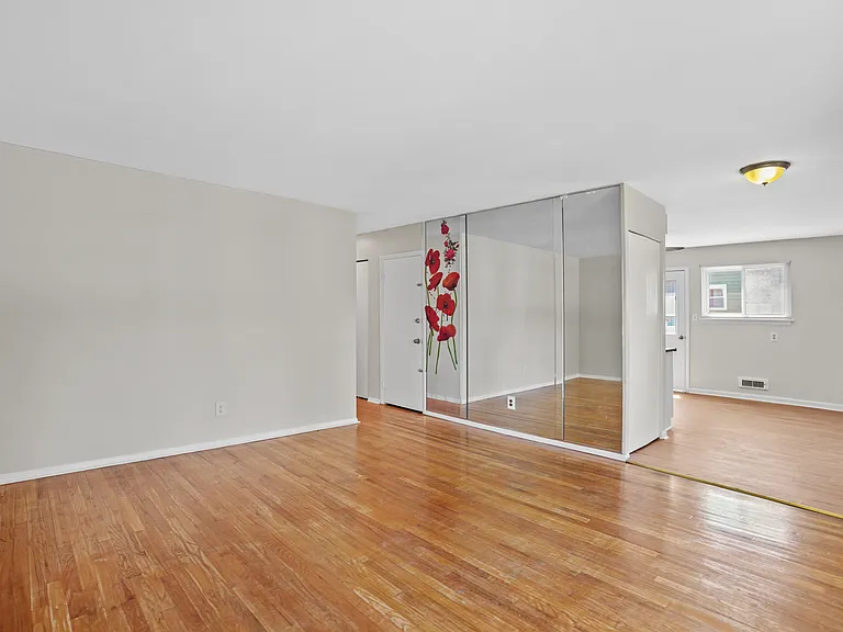 3307 Wild Cherry Rd — Photo 10