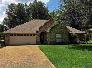 19211 Greenleaf Dr, Flint, TX 75762