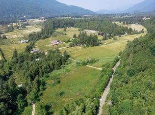 7580 S Pass Rd, Maple Falls, WA 98266