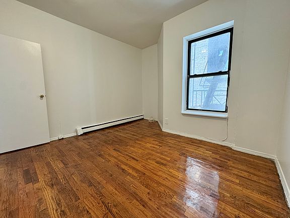 4th image of 5 Linden Blvd APT 2A
