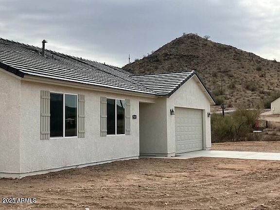 4th image of 7815 S 140th Lane