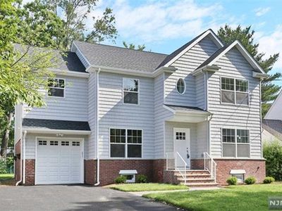 27-01 Urban Pl, Fair Lawn, NJ, 07410