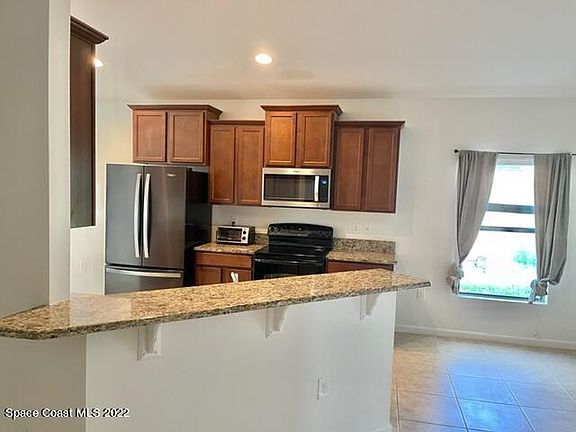 3rd image of 755 Russo Dr