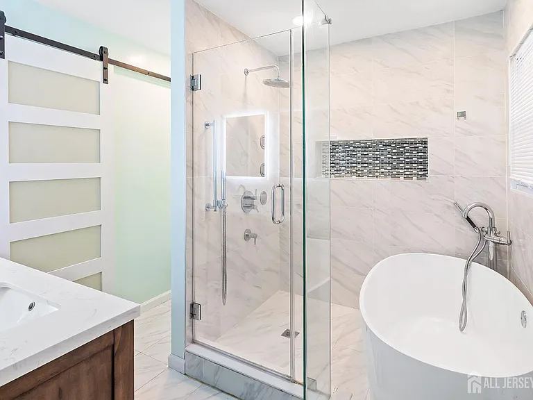 10 Woodruff Rd — Photo 11