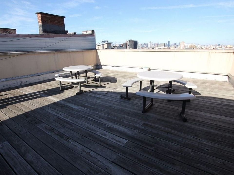 1st image of 206 Meserole St #4B
