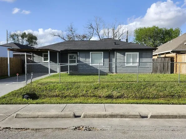 3621 Dawson Ln, Houston, TX 77051