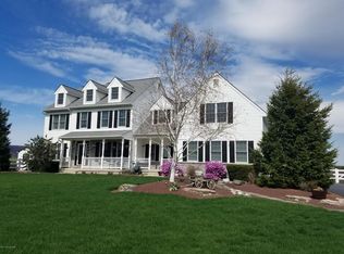 1228 Miller Rd, Wind Gap, PA 18091