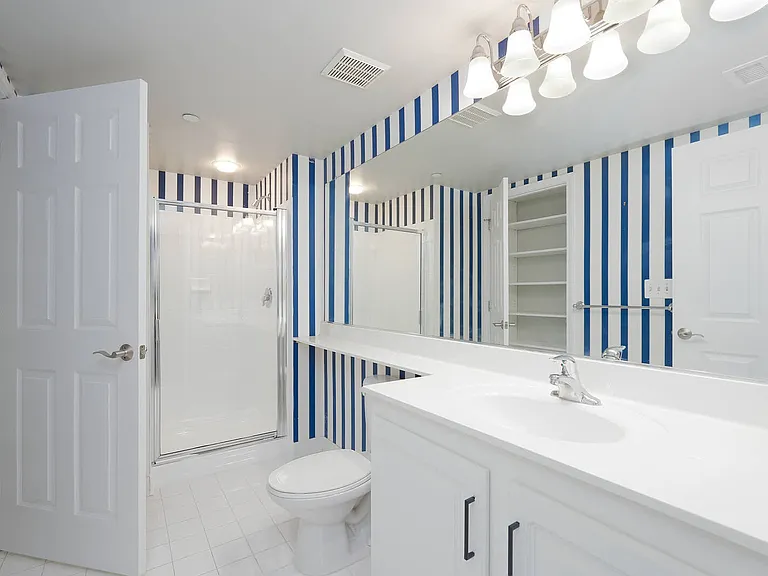 11710 Old Georgetown Rd #429 — Photo 40