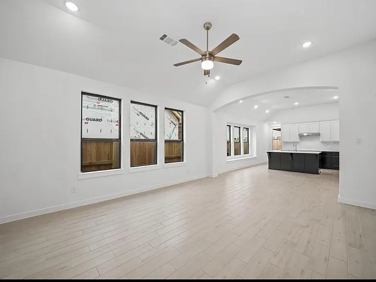 4142 Kinsey St — Photo 4