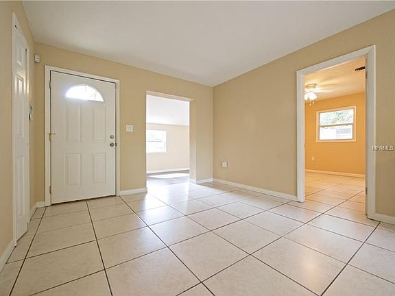 2nd image of 1315 Pleasantview Dr