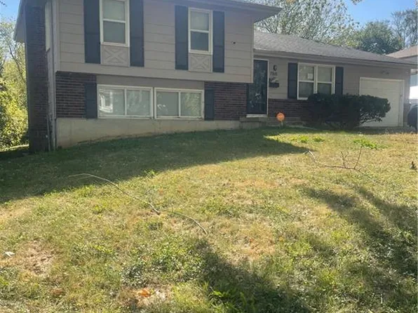 7915 E 117th Ter, Kansas City, MO 64134