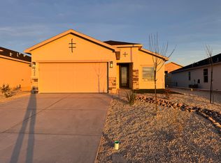 1040 Noria Ct, Las Cruces, NM 88012
