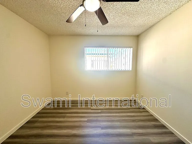 25907 Oak St #10 — Photo 13