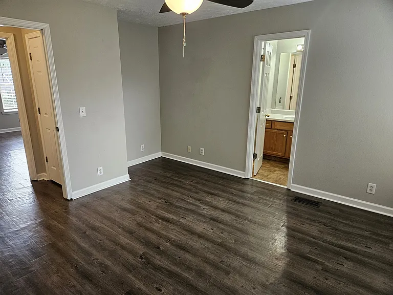 2015 Bradyville Pike — Photo 18
