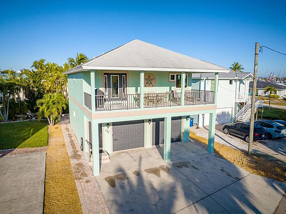 2nd image of 251 Miramar St