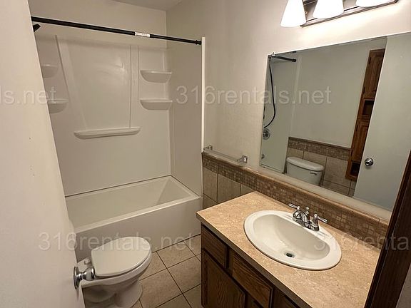 2nd image of 1748 S Meridian Ave