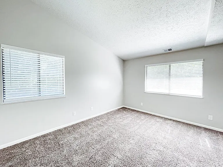 1 and 2 Bedroom Floorplans