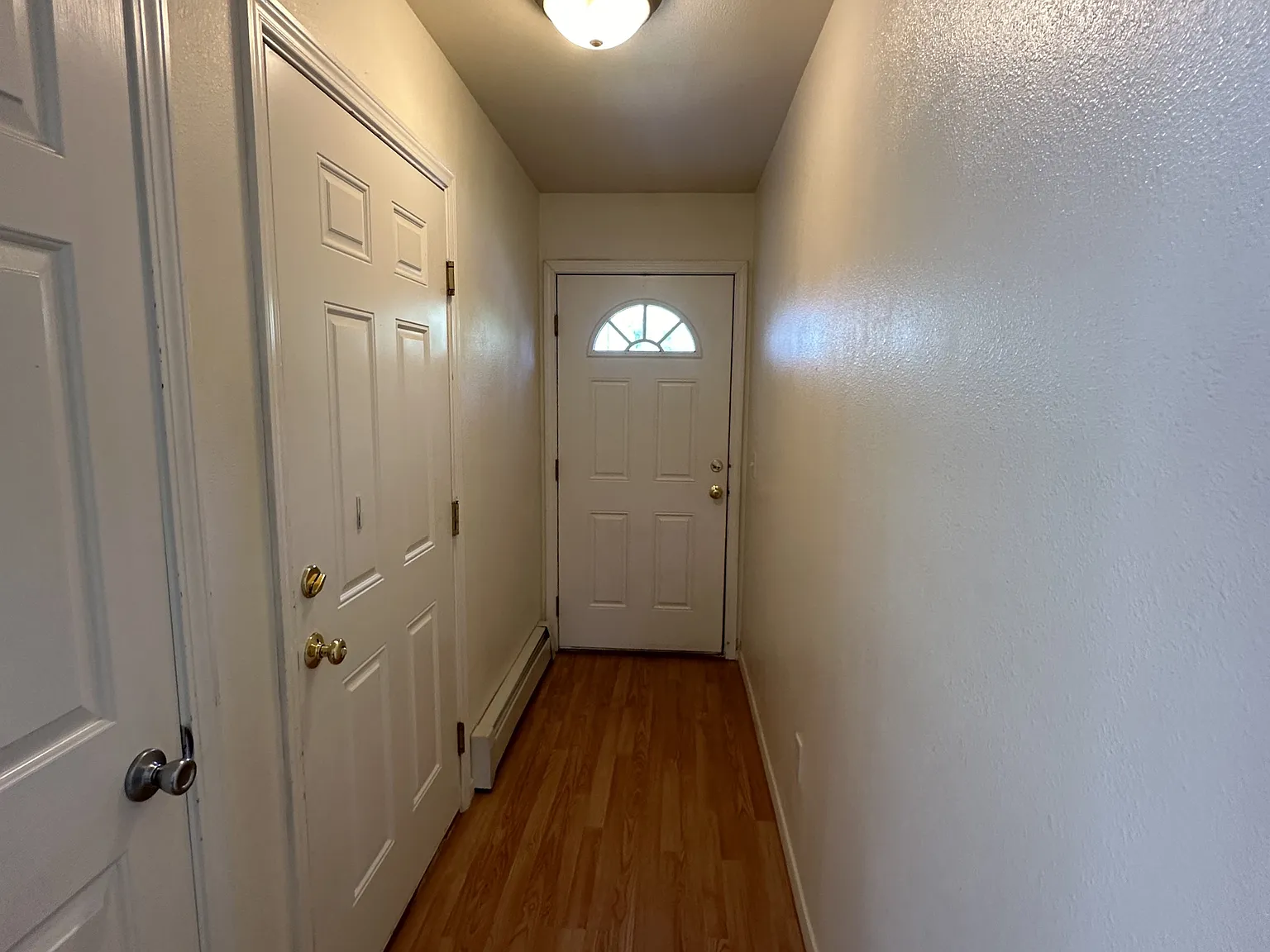 4200 W Memory Dr - B — Photo 2