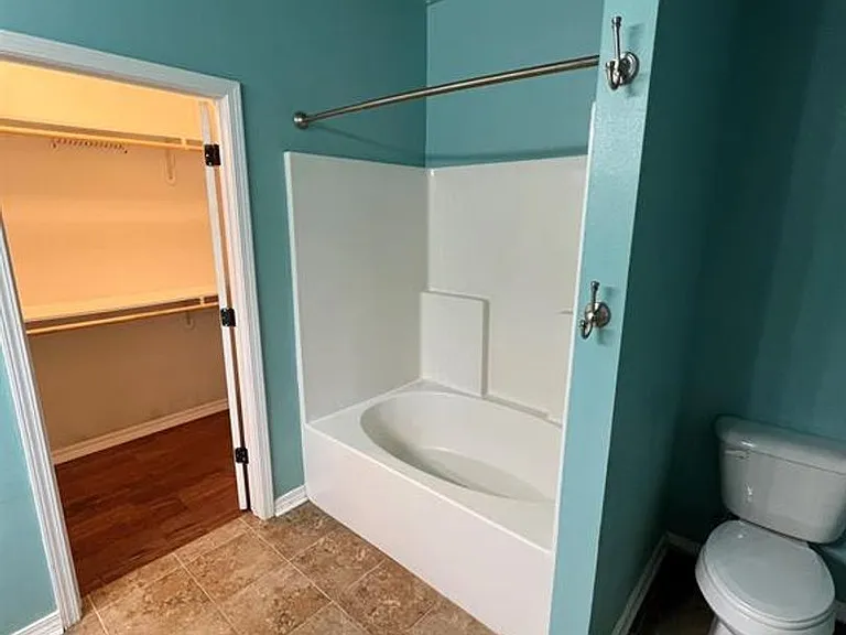 9437 Redwood Lake Blvd — Photo 15