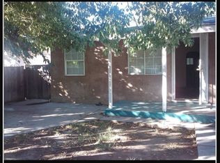 137 Sycamore Ave, Madera, CA 93638