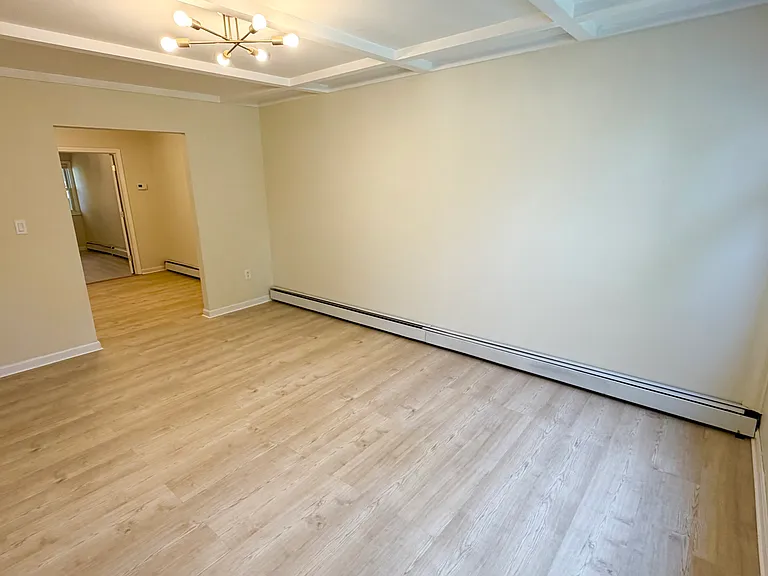 94 Old Colony Ave #2 — Photo 3