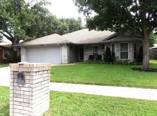 4505 Royal Springs Dr, Arlington, TX 76001