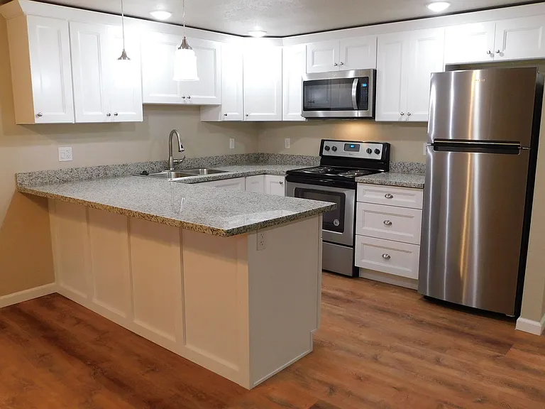 Forest Ridge Apartments — Photo 2