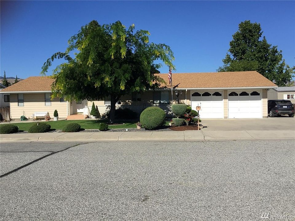 1st image of 48 N Green Pl