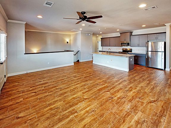 4th image of 203 Brentwood Dr E APT 75