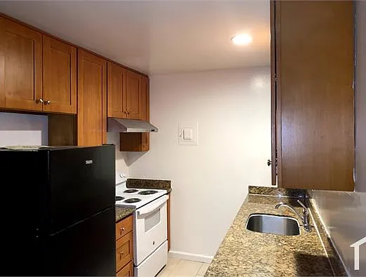 1152 Ayala Dr — Photo 8