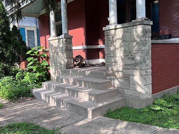 2nd image of 3418 Whitfield Ave #2