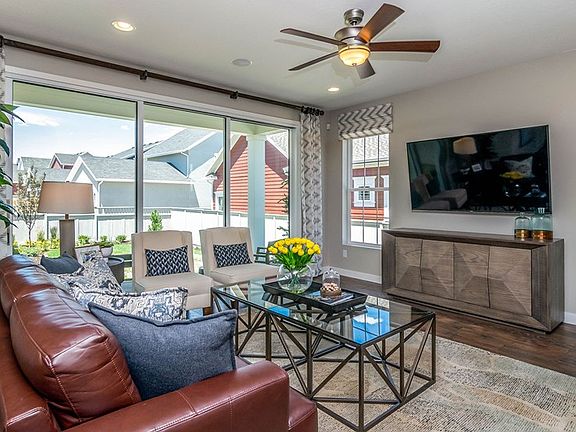The Winchell - Living Room