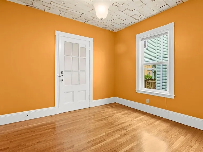 25 Tower St #1 — Photo 21