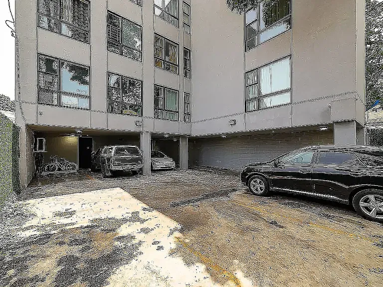 282 E 32nd St #4C — Photo 11