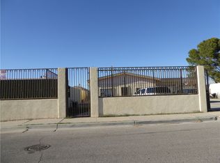 533 East Rd, El Paso, TX 79915