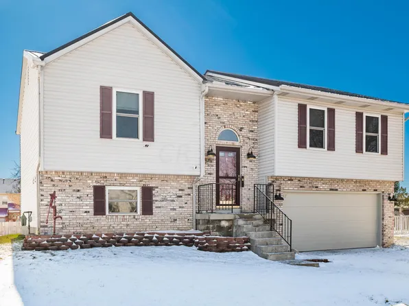 42 Collins Dr, Ashville, OH 43103