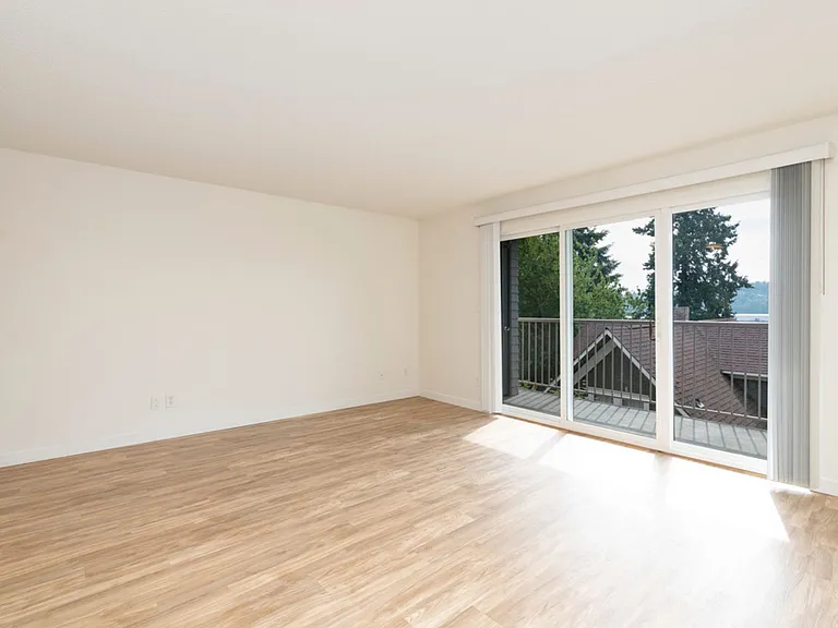 Queen Anne 9 — Photo 17