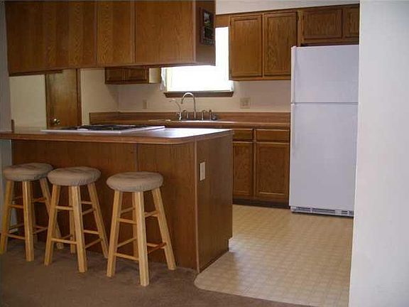2nd image of 2150 Calle De Cantabria