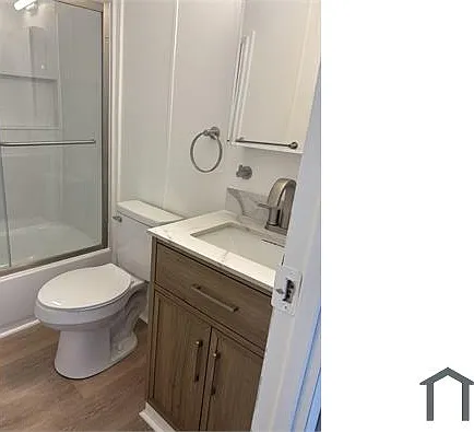 60 Hathaway St #39 — Photo 4