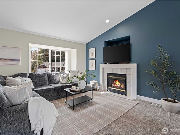 3rd image of 8719 204th Street Ct E