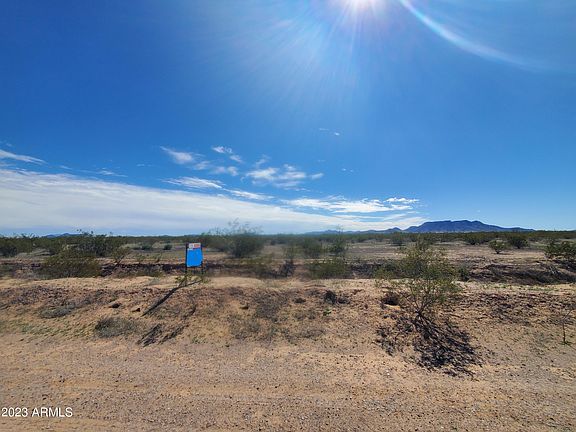 5th image of 0 W Sunland Avenue #-
