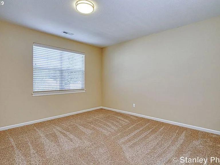 9445 SW 92nd Ave — Photo 9