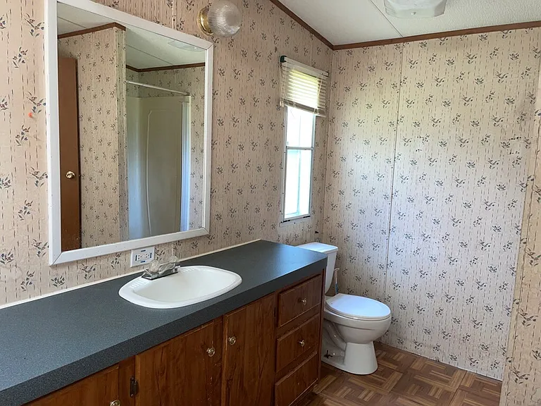 48 Claridge Ct — Photo 14