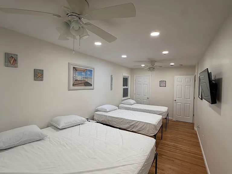310 Arnold Ave #1 — Photo 13