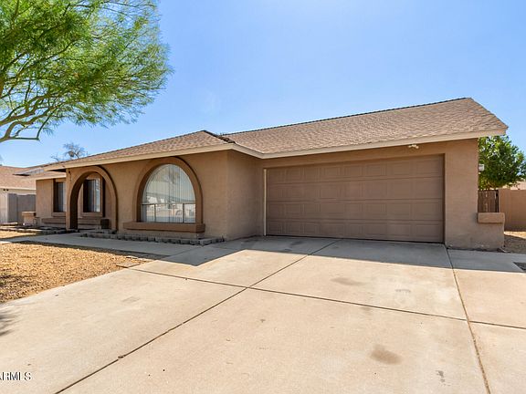 3rd image of 6209 W SUNNYSIDE Drive