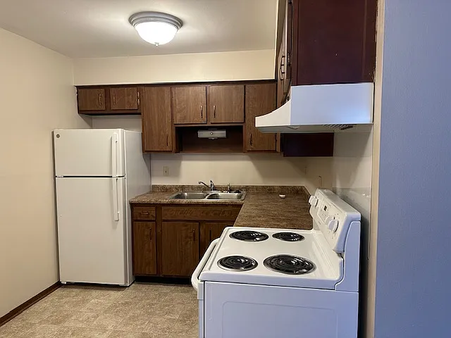 800 Danville Ave — Photo 3