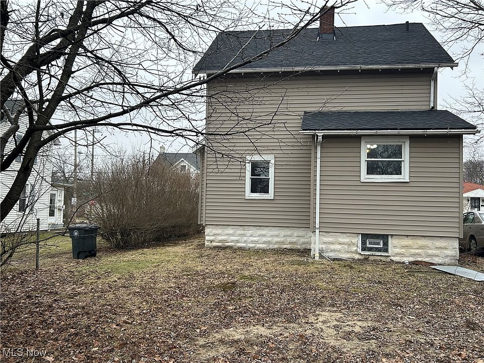 2nd image of 1098 Wyley Ave