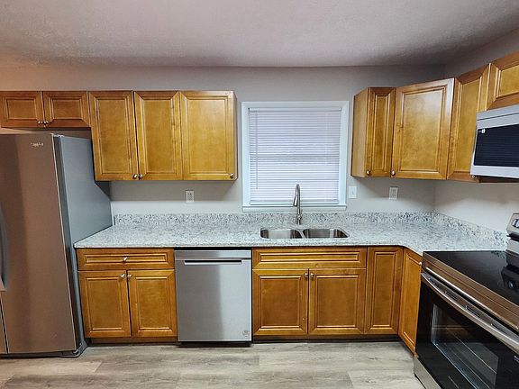2nd image of 2109 Newgate Dr
