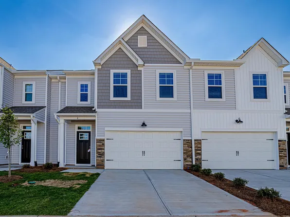 8 Sabine Leaf Ct, Greer, SC 29650