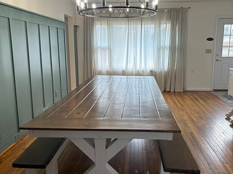 608 N Slate St — Photo 5